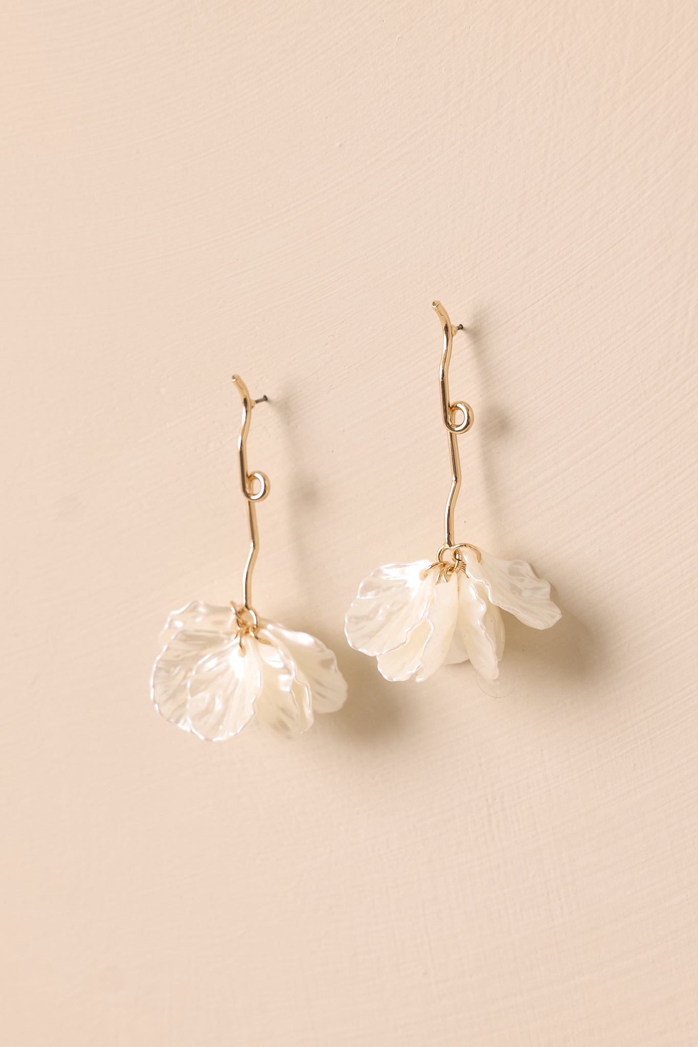 Floral Dreams Ivory Pearlescent Petal Drop Earrings