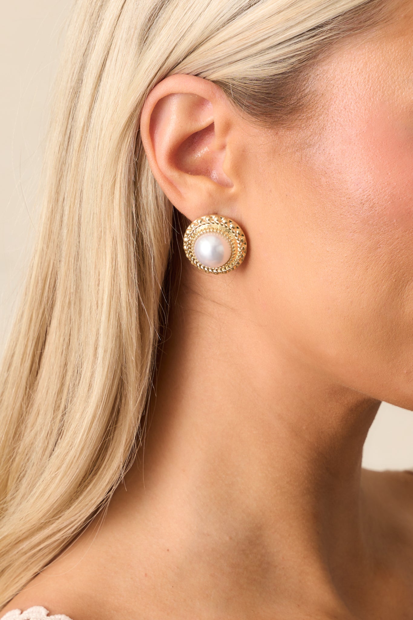 Terrace Talks Gold & Ivory Pearl Textured Earrings